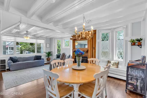 Dining - 604 Anglesea Ave, Ocean Gate, NJ 08740 photo 1 of 4