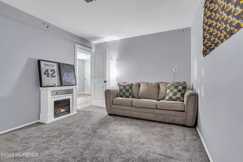 47 Beam Ave, Jackson, NJ 08527 photo 24