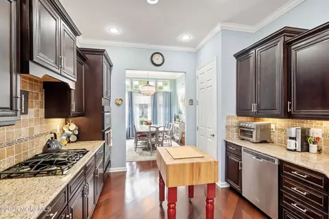 Kitchen - 100 Arborridge Dr, Forked River, NJ 08731 photo 3 of 7