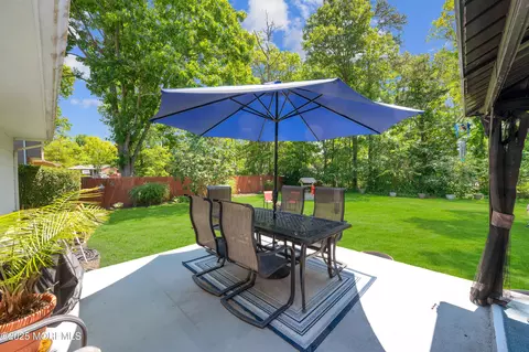 1223 Clover Rd, Brick, NJ 08724 photo 4