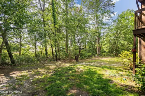 Exterior - 117 Northrup Dr, Brick, NJ 08724 photo 3 of 7