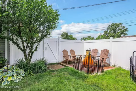 5 E Jack St, Hazlet, NJ 07730 photo 30