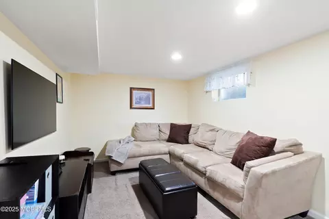 5 E Jack St, Hazlet, NJ 07730 photo 16