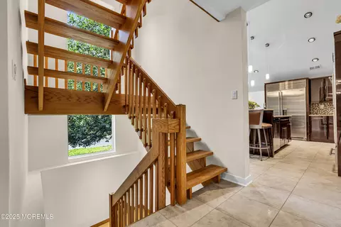 Entry Way - 635 Winding River Rd, Brick, NJ 08724 photo 2 of 4