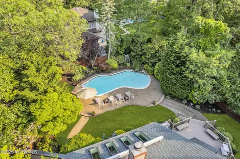 Exterior - 635 Winding River Rd, Brick, NJ 08724 photo 11 of 11
