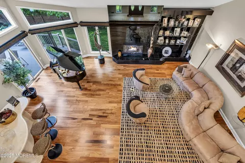 Living - 635 Winding River Rd, Brick, NJ 08724 photo 1 of 4