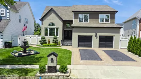 9 Helene St, Old Bridge, NJ 08857