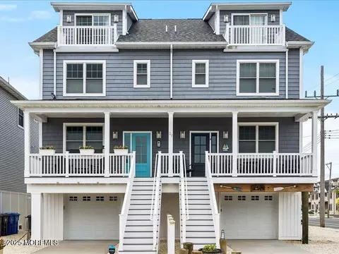 29 7th Ave #B, Seaside Heights, NJ 08751