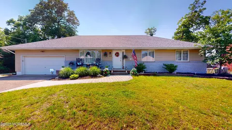 1104 Biondo St, Toms River, NJ 08753