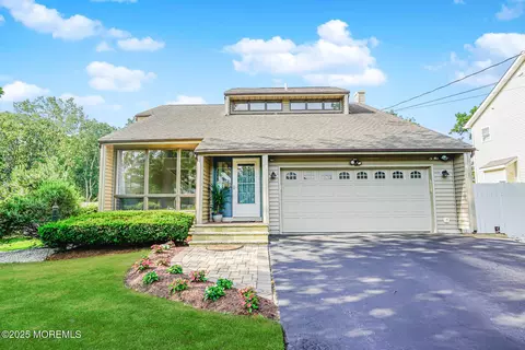 179 Arizona Ave, Toms River, NJ 08753