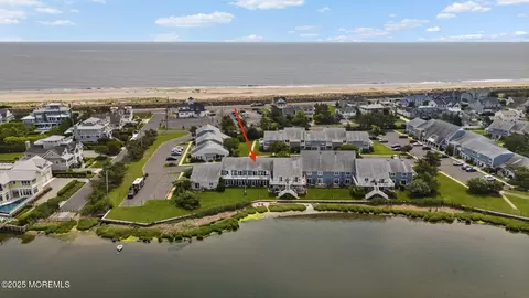 100 Seaview Ave #4-12, Monmouth Beach, NJ 07750