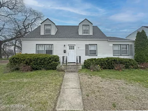 204 W Sylvania Ave, Neptune City, NJ 07753