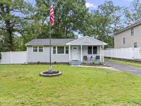 274 Falkenburgh Ave, Forked River, NJ 08731