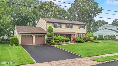 21 Green Hills Rd, East Brunswick, NJ 08816