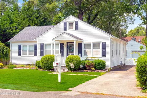 116 Lloyd Rd, Toms River, NJ 08753