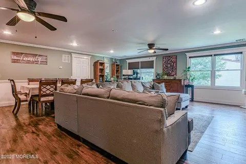 48 Brookside Ave, Old Bridge, NJ 08857 photo 6