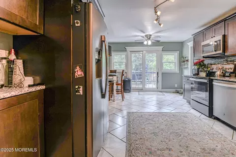 48 Brookside Ave, Old Bridge, NJ 08857 photo 12