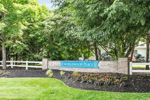 48 Wordsworth Rd, Brick, NJ 08724