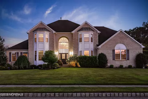 120 Newington Ln, Toms River, NJ 08755