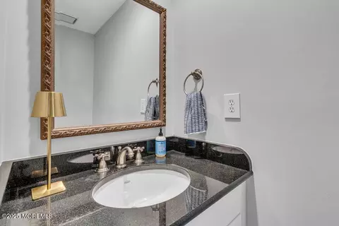 65 E River Rd #28, Rumson, NJ 07760 photo 23