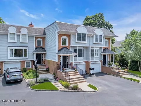 65 E River Rd #28, Rumson, NJ 07760