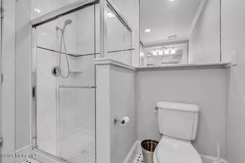 65 E River Rd #28, Rumson, NJ 07760 photo 28