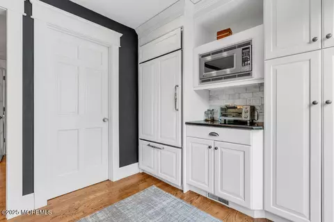 65 E River Rd #28, Rumson, NJ 07760 photo 19