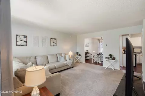 724 Sandy Hook Dr, Forked River, NJ 08731 photo 5
