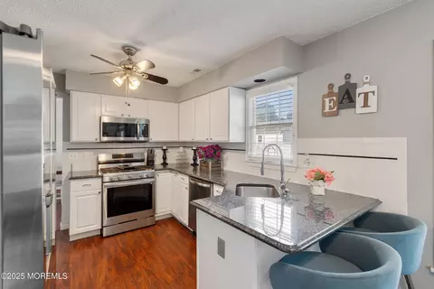 724 Sandy Hook Dr, Forked River, NJ 08731 photo 14