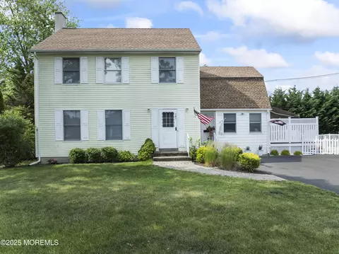 387 Barnegat Ln, Brick, NJ 08723