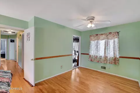 Entry Way - 12 Steven Pl, Jackson, NJ 08527 photo 1 of 4