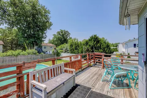 Exterior - 12 Steven Pl, Jackson, NJ 08527 photo 4 of 7