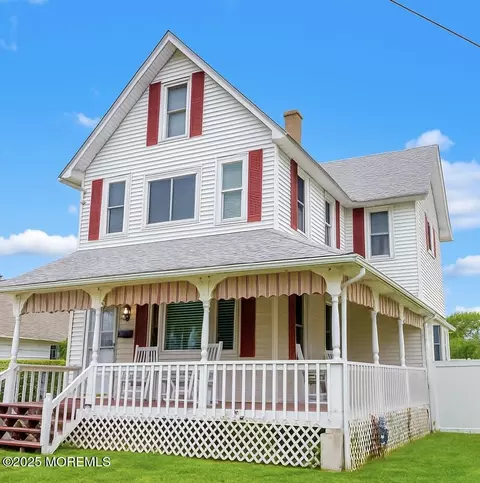 920 Curtis Ave, Belmar, NJ 07719