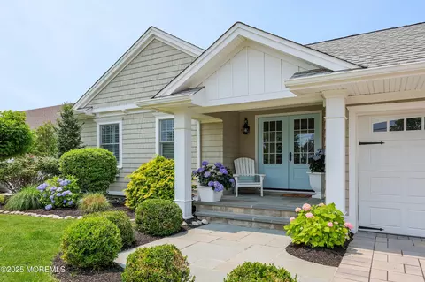 207 Helm Rd, Mantoloking, NJ 08738