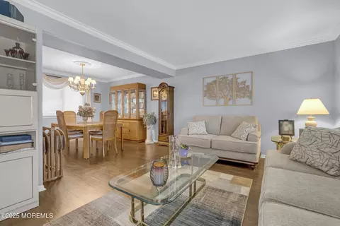 32 Kiwi Loop, Howell, NJ 07731 photo 6