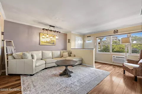 100 Seaview Ave #6-5, Monmouth Beach, NJ 07750