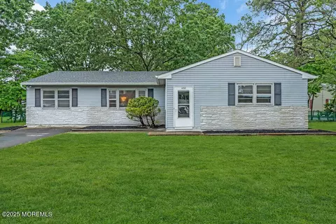 458 Drum Point Rd, Brick, NJ 08723