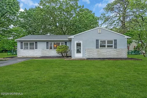 458 Drum Point Rd, Brick, NJ 08723 photo 4