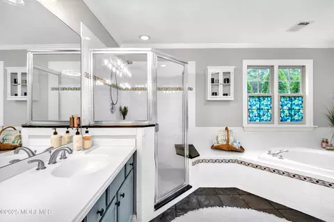 Bath - 15 Conor Rd, Jackson, NJ 08527 photo 7 of 8