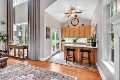 Kitchen - 15 Conor Rd, Jackson, NJ 08527 photo 11 of 11