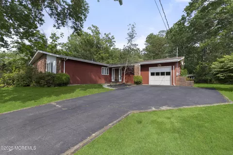 257 White Rd, Jackson, NJ 08527