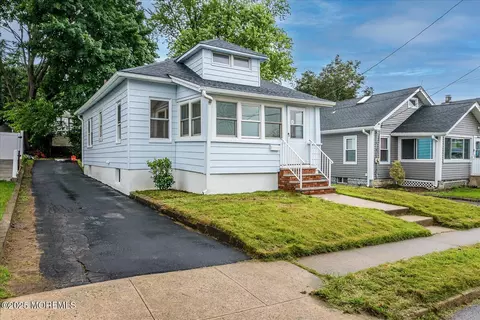 13 Clark St, South River, NJ 08882