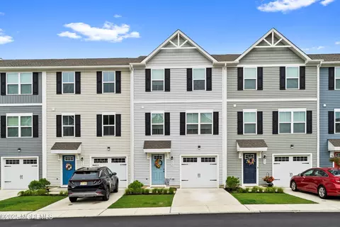 404 Cyprus Ct, Forked River, NJ 08731
