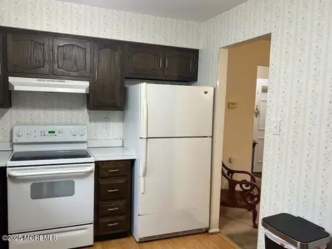 Kitchen - 5 Lamb Rd, Brick, NJ 08724 photo 2 of 4