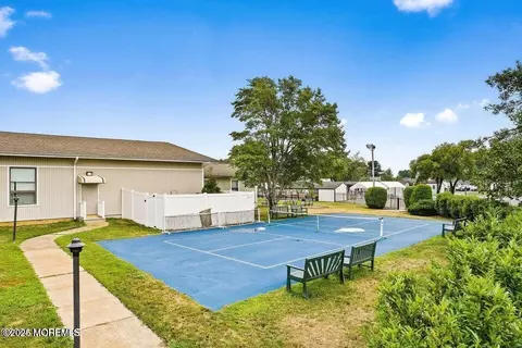 Exterior - 5 Lamb Rd, Brick, NJ 08724 photo 6 of 6