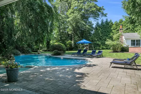 1 Van Cir, Rumson, NJ 07760 photo 29