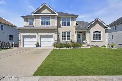 33 Waters Edge Dr, Little Egg Harbor, NJ 08087