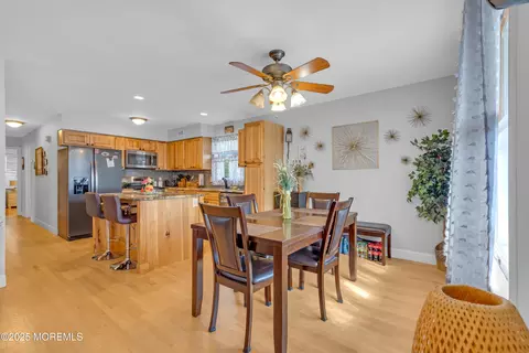 Dining - 1506 Beverly Rd, Forked River, NJ 08731 photo 1 of 3