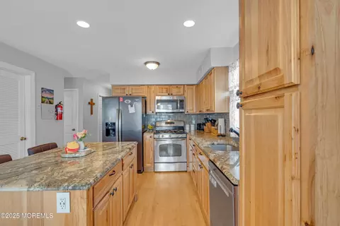 Kitchen - 1506 Beverly Rd, Forked River, NJ 08731 photo 1 of 5