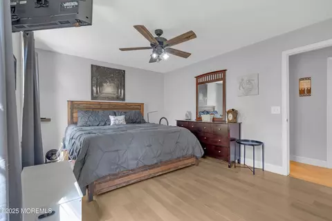 Bedroom - 1506 Beverly Rd, Forked River, NJ 08731 photo 1 of 4